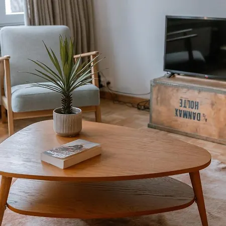 Pleasant In The Center Of Apartament Ostenda