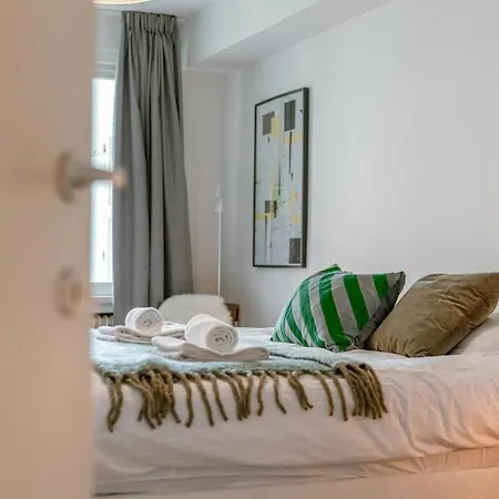 Pleasant In The Center Of Ostenda