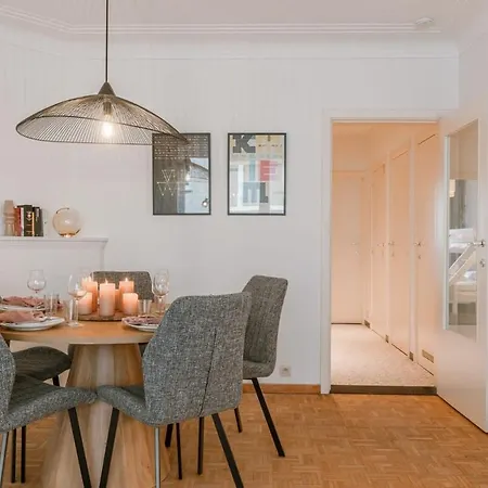 Pleasant In The Center Of *